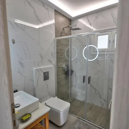 ヴィラ Villa Filothea With Jacuzzi & Sv By Corfuescapes *
