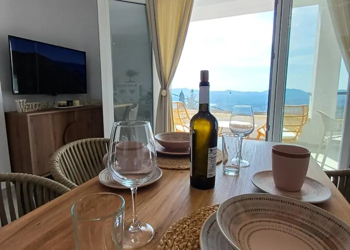 Filothea With Jacuzzi & Sv By Corfuescapes * Spartylas