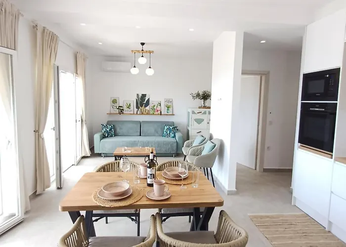 Filothea With Jacuzzi & Sv By Corfuescapes Spartylas