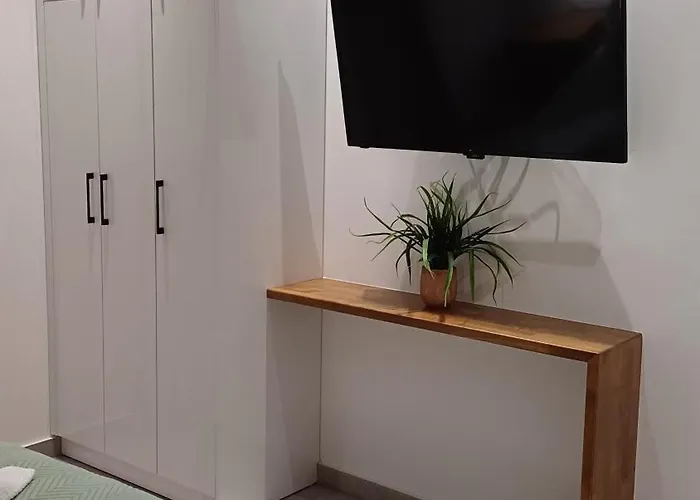 Filothea With Jacuzzi & Sv By Corfuescapes Spartylas