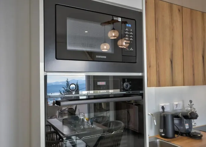 Filothea With Jacuzzi & Sv By Corfuescapes Spartylas