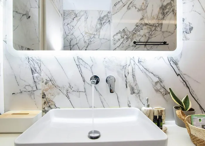 Filothea With Jacuzzi & Sv By Corfuescapes * Spartylas