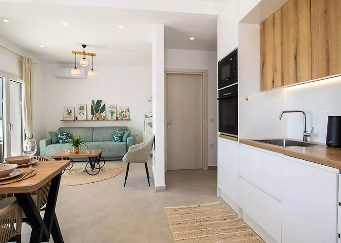 Filothea With Jacuzzi & Sv By Corfuescapes