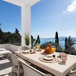 Filothea With Jacuzzi & Sv By Corfuescapes Villa *