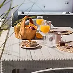 Willa Filothea With Jacuzzi & Sv By Corfuescapes *