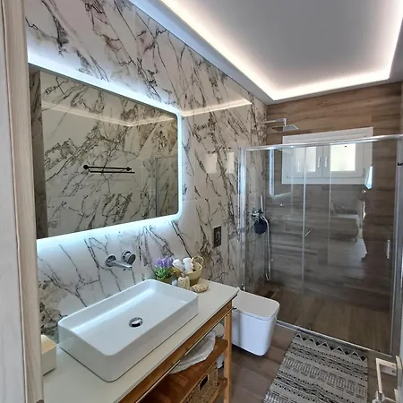 Filothea With Jacuzzi & Sv By Corfuescapes Villa *