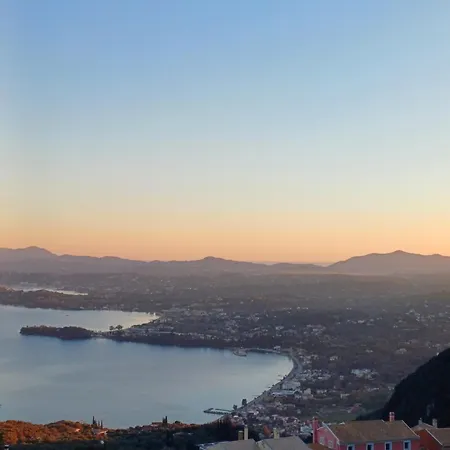 Filothea With Jacuzzi & Sv By Corfuescapes Spartylas