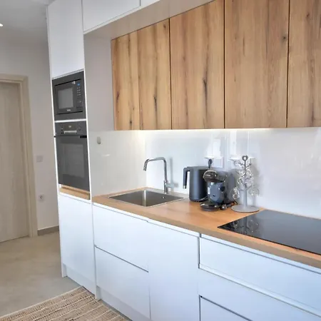 Filothea With Jacuzzi & Sv By Corfuescapes Spartylas